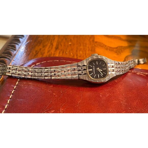 VTG Silver Tone Caravelle by Bulova Women's Watch, 17 Jewels, Manual, Runs FAst - Picture 1 of 3